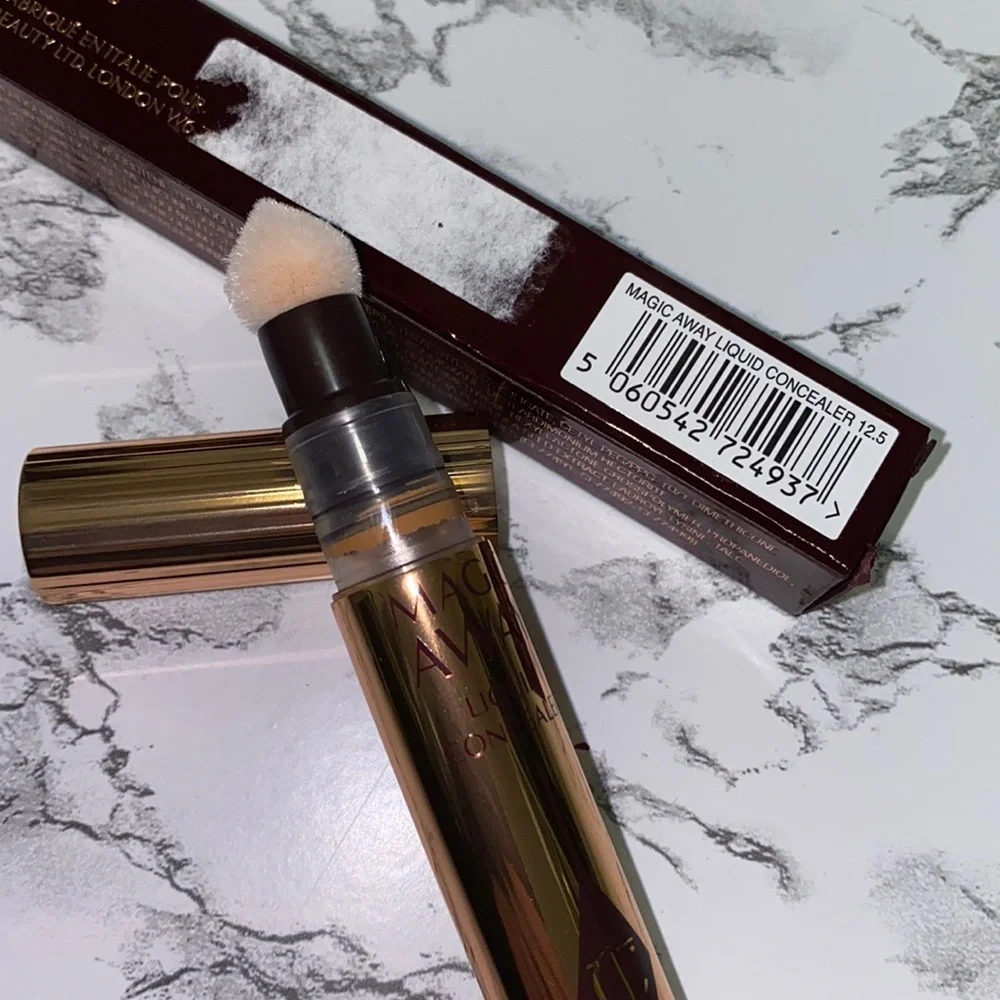 NWT Charlotte Tilbury magic away concealer- 12.5 tan Never used Still in box